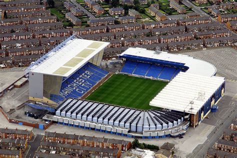 5 estádios do futebol inglês que não existem mais - PL Brasil