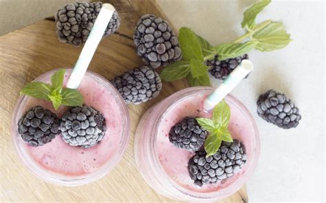 Glow with These 4 Delicious Summer Smoothies – Seriously FAB®