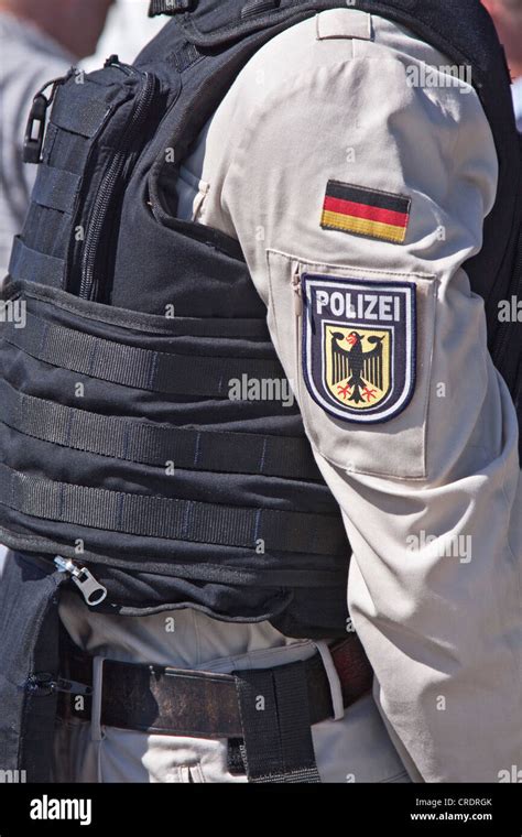 German police uniform hi-res stock photography and images - Alamy