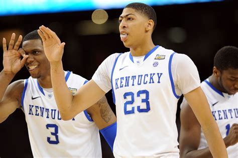 Kentucky Basketball: College Basketball Survives Kentucky - A Sea Of Blue