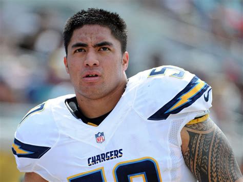 Manti Te'o receives support from fans after documentary release