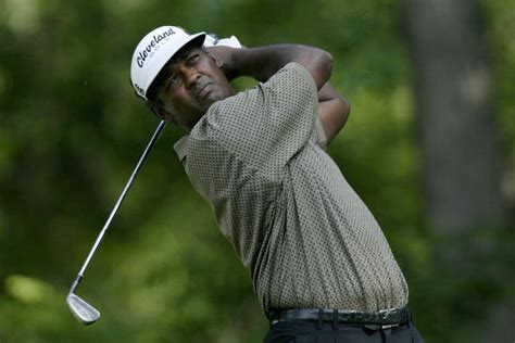 The Sikh Times - Biographies - Vijay Singh: Swing of Confidence