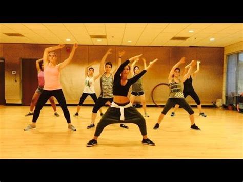 "RIGHT ROUND" Flo Rida - Dance Fitness Workout Valeo Club | Zumba workout videos, Zumba workout ...