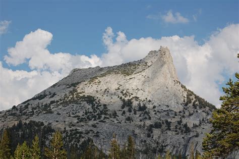 Yosemite- Cathedral Lakes | East West Hike