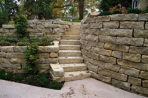 Retaining Walls in Appleton and the Fox Cities