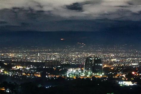 Warga Cianjur Malam Tahun Baru Mau ke Mana? Coba ke Punclut yang Tawarkan View Indah Kota ...