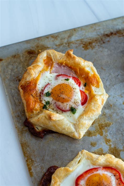 Ham and Egg Breakfast Pot Pie - Recipe by Blackberry Babe