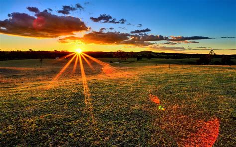 Fond d'écran : lumière du soleil, paysage, le coucher du soleil, colline, la nature, champ ...