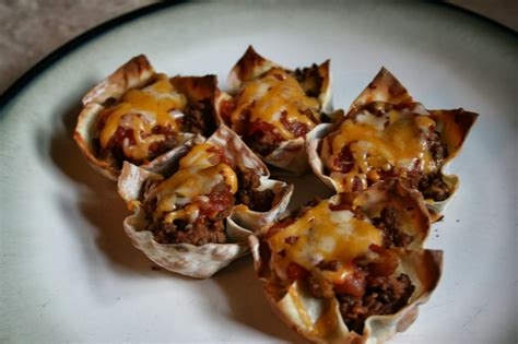 It really IS that easy to make...: Recipe #241: Mini Tacos