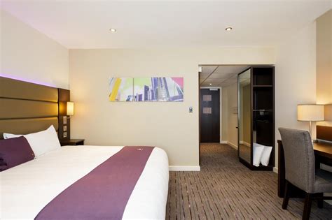 Premier Inn Newbury Town Centre South (A339) hotel | AI Review Summary