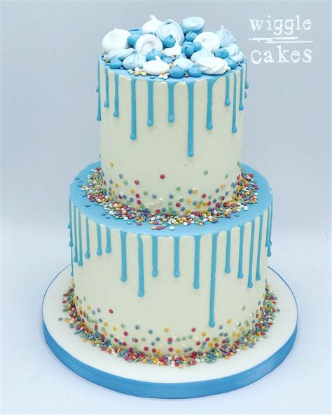 Pin by Marisa Nardella on Cake ideas and more... in 2020 | Tiered cakes birthday, Blue birthday ...