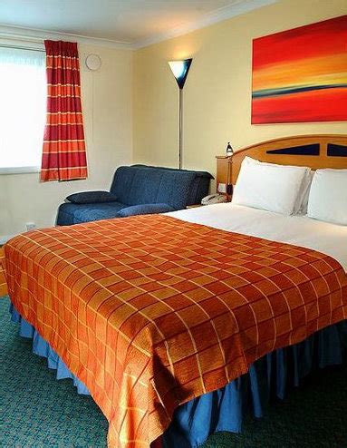 East Midlands Express by Holiday Inn | Unbeatable Hotel Prices for East ...