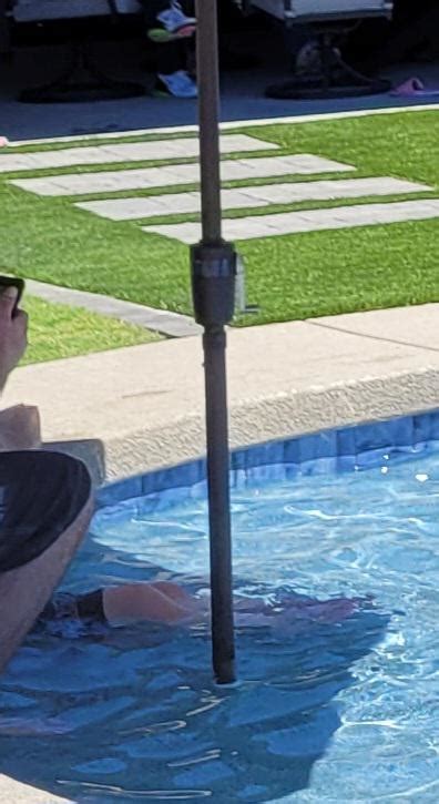 In pool umbrella. Is this easy to install? : r/swimmingpool