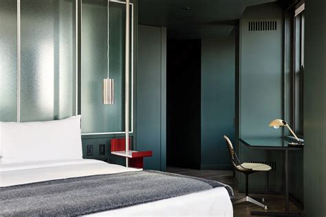 The Robey Hotel Brings Sleek Style to Chicago's Wicker Park - Condé Nast Traveler