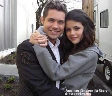 selena gomez and Drew Seeley – Married Biography