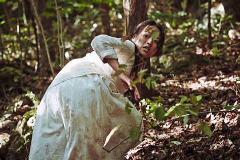 South Korean Thriller 'The Wailing' Receives a Chest-Gripping Trailer ...