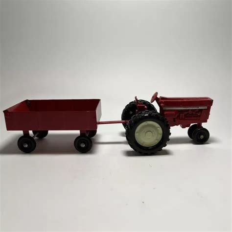 ERTL CO DYERSVILLE Vintage Die Cast International Tractor Trailer Red Farm Toy $67.59 - PicClick CA