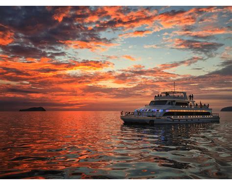 North Borneo Cruise (Sunset / Night Cruise)