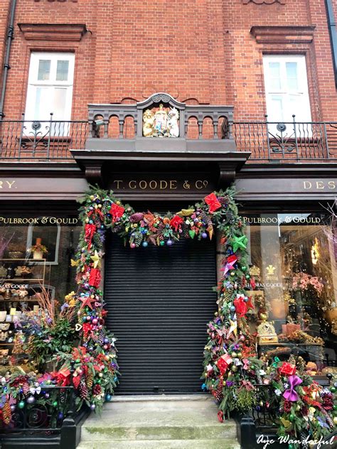 A Photo Guide to the Best Christmas Decorations in London - Aye Wanderful