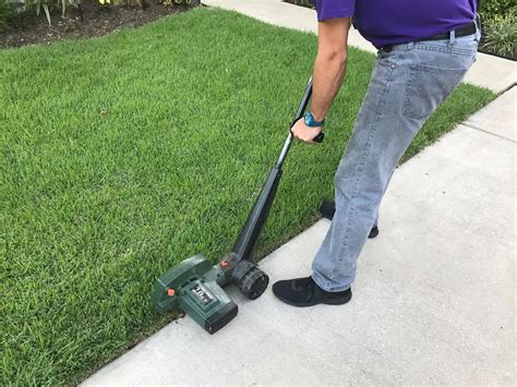 How To Edge Your Lawn: Lawn Edging For A Professional Look | lupon.gov.ph