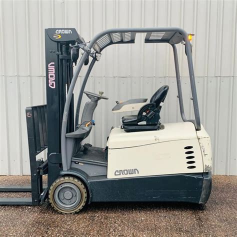 CROWN SC5360-20 USED 3 WHEEL ELECTRIC FORKLIFT TRUCK (#3098)