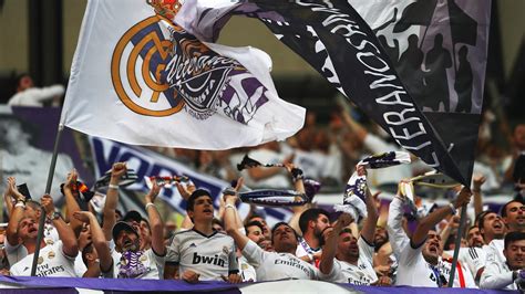 PHOTOS: Real Madrid fans remind Atletico of Champions League triumphs ...