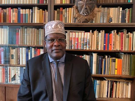 Miguna Miguna says Raila Odinga can't speak because of an alleged stroke - SonkoNews