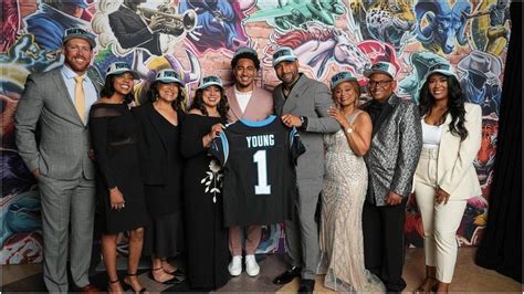 “Come On Mom”: Emotional Moment for Bryce Young as NFL Draft’s 1st Overall Pick Shows His Dear ...