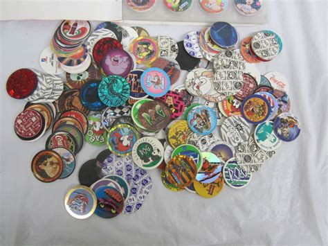 Lot of vintage Pogs