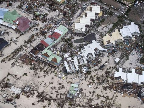 St. Martin's famous airport badly damaged by Hurricane Irma - ABC News