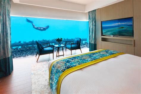 Underwater bedroom Maldives | Pullman Maldives Maamutaa Resort