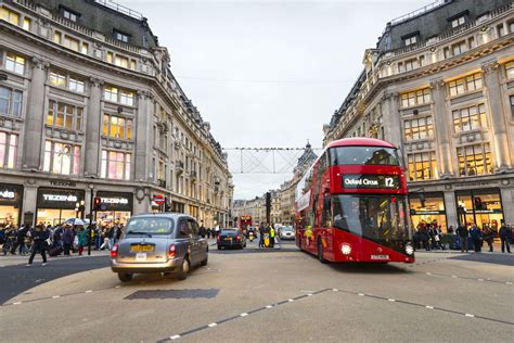 Cars could be BANNED from London's Oxford Street by 2018