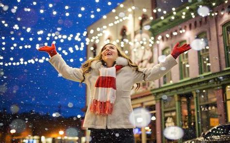 The Best Places to See Christmas Lights Events in Ireland