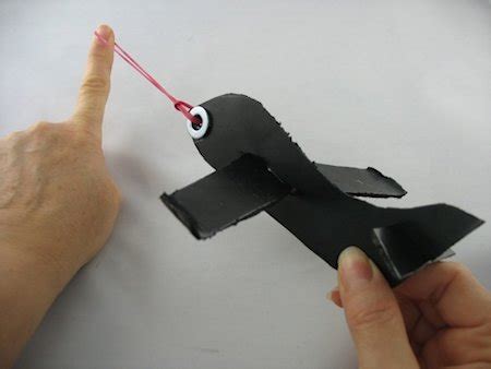 18 Airplane Crafts for Kids – About Family Crafts