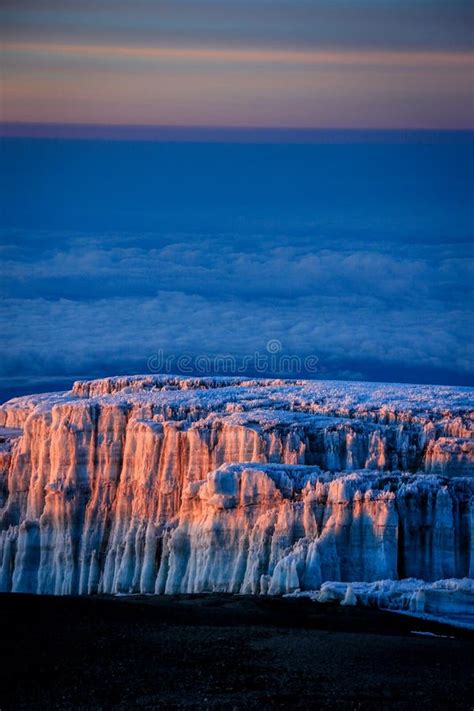 Sunrise On Mount Kilimanjaro Stock Photo - Image of game, climb: 10175112