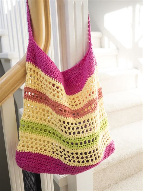 Crochet Beach Tote Bag | AllFreeCrochet.com