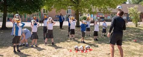 Waddesdon Village Primary School | Ofsted Ratings, Reviews, Exam Results & Admission 2025