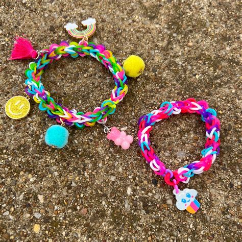 Kids Club: Rainbow Loom® Loomi-Pals™ Charm Bracelet | Classes | Michaels