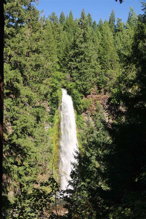 Mill Creek Falls and Barr Creek Falls - in Southern Oregon