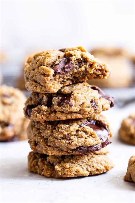 Chocolate Chunk Protein Cookies {Paleo, Vegan}