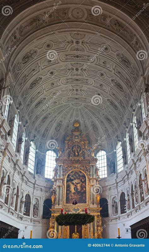 Interior of the St. Michael Church in Munich Stock Photo - Image of ...