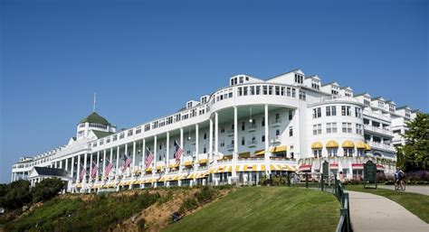 9 Reasons to Visit Mackinac Island & the Beautiful Grand Hotel