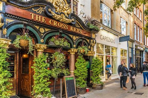 The Best Historic Pubs and Bars In London