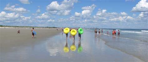 Ogunquit Maine Guide | Ogunquit beach, Best beaches to visit, Ogunquit