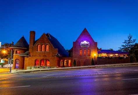 The Precinct Photo Gallery | Jeff Ruby Culinary Entertainment