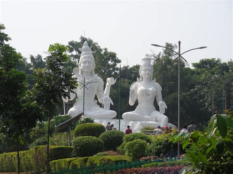 Kailasagiri, a hilltop park in the city of Visakhapatnam. People's Liberation Army, Hilltop ...