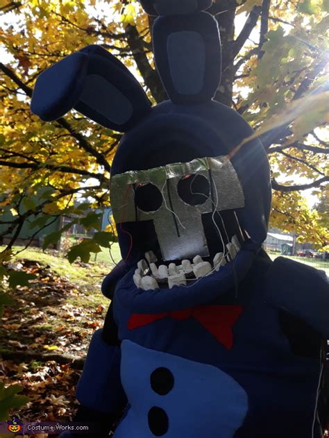 Withered Bonnie Costume - Photo 2/5