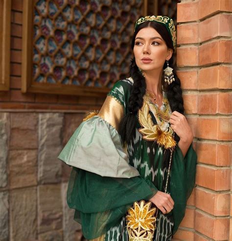 Uzbekistan traditional garments