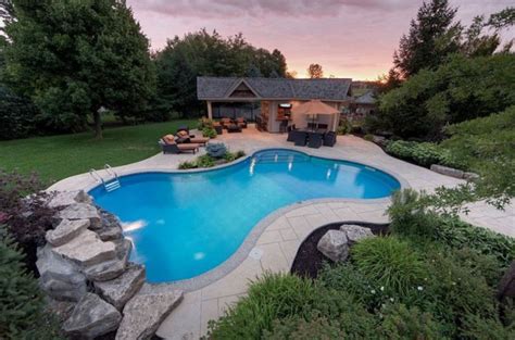 19 Astonishing Concrete Pool Deck Designs