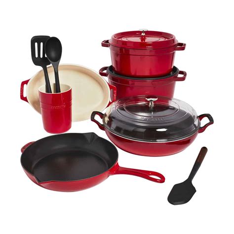 Staub Cookware Review: Good as Le Creuset? (updatedMay 2024)